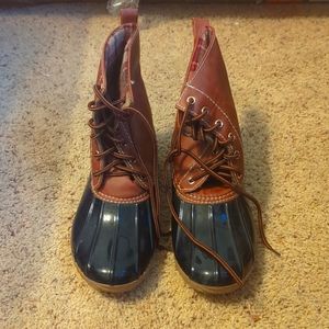 LL Bean duck boot-style booties